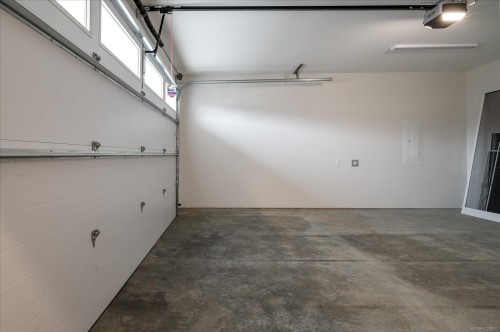 4544 Suncrest Rd, Nanaimo, BC 