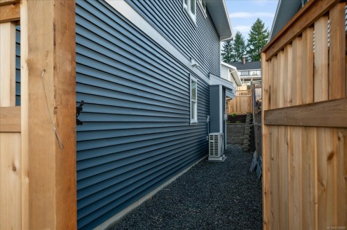 4544 Suncrest Rd, Nanaimo, BC 