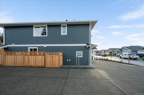 4544 Suncrest Rd, Nanaimo, BC 