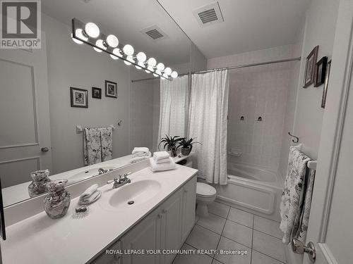 112 - 88 Grandview Way, Toronto, ON - Indoor Photo Showing Bathroom