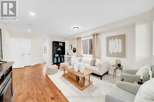 170 Tiller Trail, Brampton, ON - Indoor Photo Showing Living Room