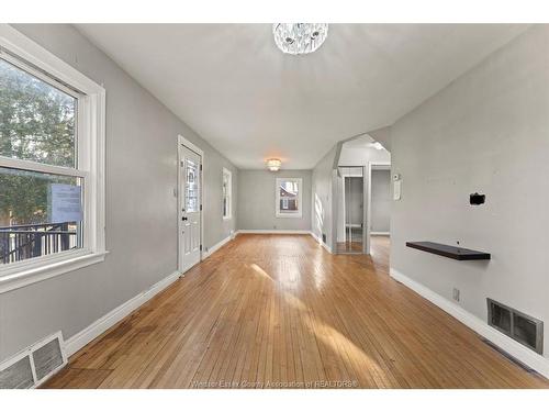 448 Ellis Street West, Windsor, ON 