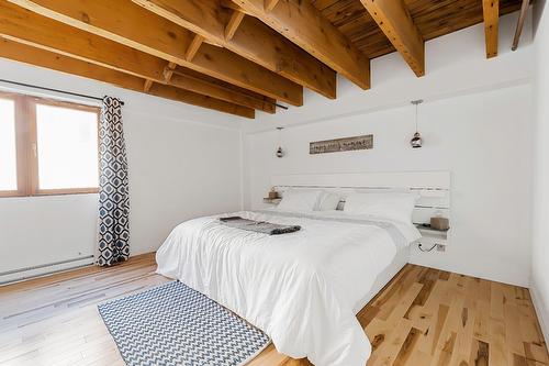 Primary bedroom - 25-50 Rue St-Paul O., Montréal (Ville-Marie), QC - Indoor Photo Showing Bedroom