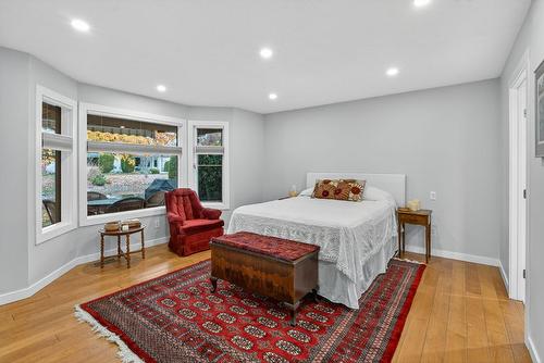 81-1201 Cameron Avenue, Kelowna, BC - Indoor Photo Showing Bedroom