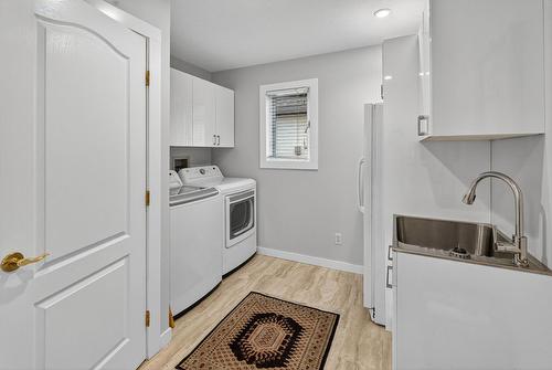 81-1201 Cameron Avenue, Kelowna, BC - Indoor