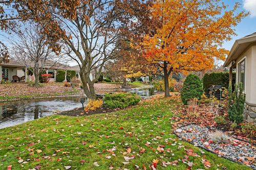 81-1201 Cameron Avenue, Kelowna, BC - Outdoor