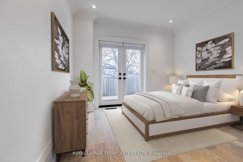 5 Aberdeen Avenue, Toronto, ON - Indoor Photo Showing Bedroom