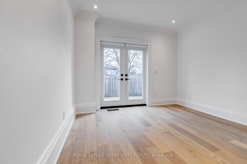 5 Aberdeen Avenue, Toronto, ON - Indoor Photo Showing Other Room