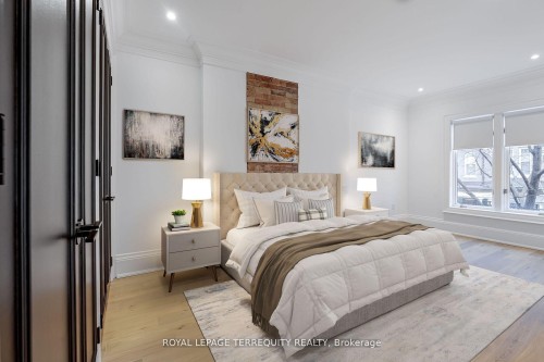 5 Aberdeen Avenue, Toronto, ON - Indoor Photo Showing Bedroom