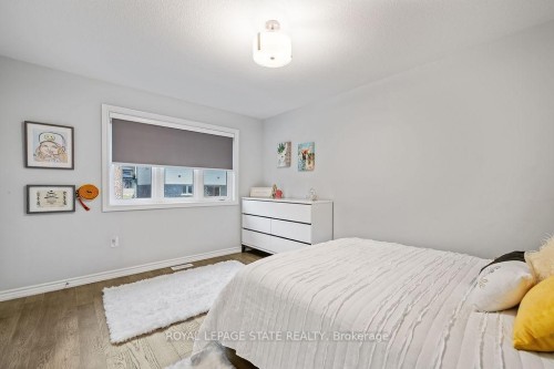 4040 Stadelbauer Drive, Lincoln, ON - Indoor Photo Showing Bedroom