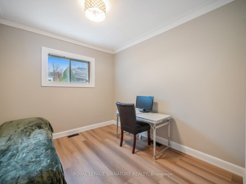 79 Poyntz Street, Penetanguishene, ON - Indoor Photo Showing Other Room