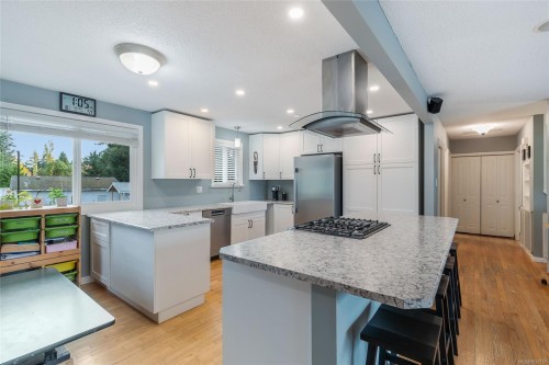 5523 Fernandez Pl, Nanaimo, BC 