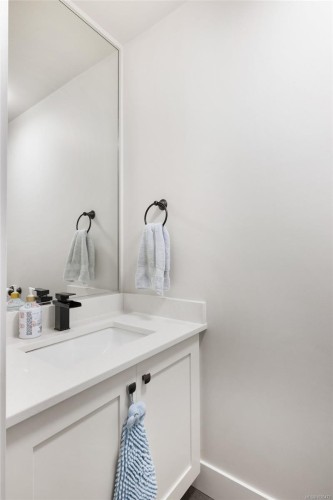 4465 Emily Carr Dr, Saanich, BC 