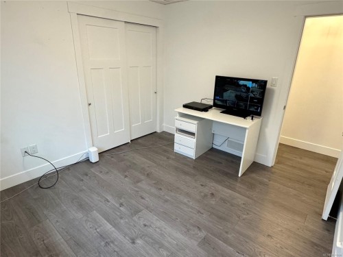 5211 Hammond Bay Rd, Nanaimo, BC 