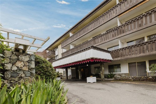 209-964 Heywood Ave  Victoria, BC V8V 2Y5