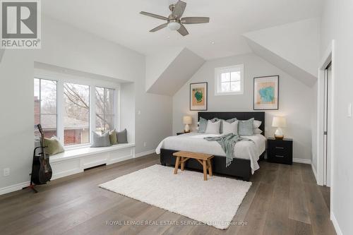 2088 Saxon Road, Oakville, ON - Indoor Photo Showing Bedroom