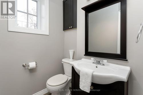2088 Saxon Road, Oakville, ON - Indoor Photo Showing Bathroom