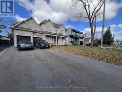 115 RUSSELL DRIVE  Oakville, ON L6H 1L4