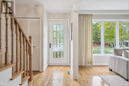 2340 Homelands Drive, Mississauga, ON - Indoor Photo Showing Other Room