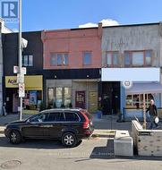 2035 YONGE STREET  Toronto, ON M4S 2A2