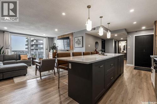 1701 320 5Th Avenue N, Saskatoon, SK - Indoor
