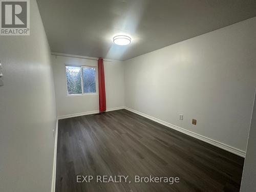 102 Rakewood Crescent, Toronto, ON - Indoor Photo Showing Other Room