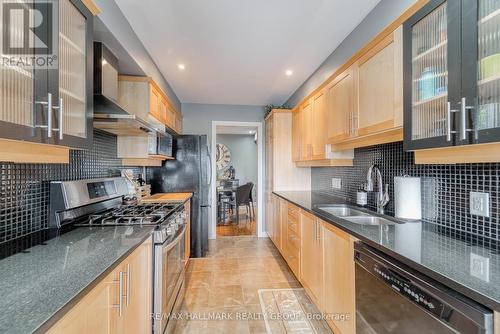 228 Eye Bright Crescent, Ottawa, ON - Indoor Photo Showing Kitchen With Double Sink