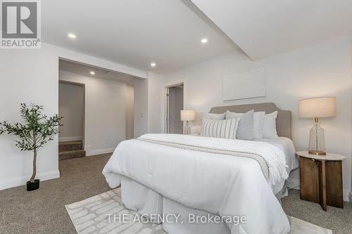 87 Lafayette Drive, St. Catharines (Lakeport), ON - Indoor Photo Showing Bedroom