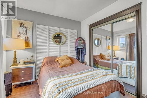 Bedroom - 272 Keele Street, Toronto, ON - Indoor Photo Showing Bedroom