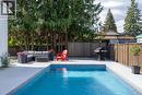 475 - 479 Eldorado Road, Kelowna, BC  - Outdoor With In Ground Pool With Backyard 