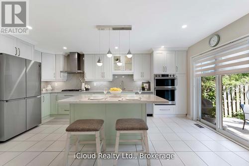 4758 Allegheny Road, Mississauga, ON - Indoor Photo Showing Kitchen With Upgraded Kitchen