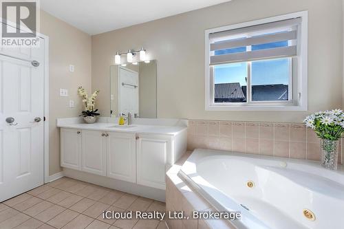 4758 Allegheny Road, Mississauga, ON - Indoor Photo Showing Bathroom