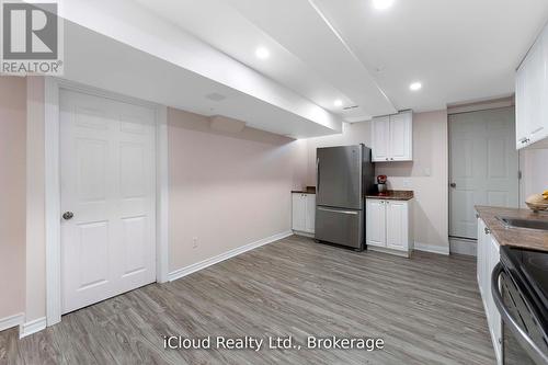 4758 Allegheny Road, Mississauga, ON - Indoor