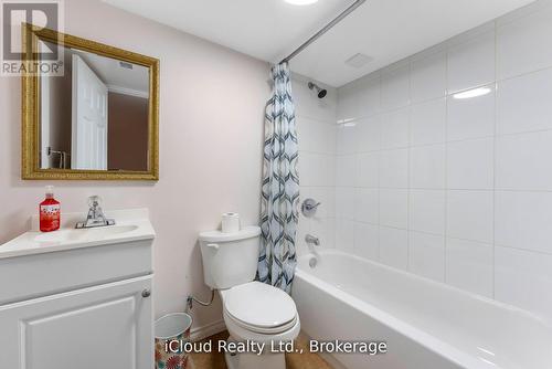 4758 Allegheny Road, Mississauga, ON - Indoor Photo Showing Bathroom