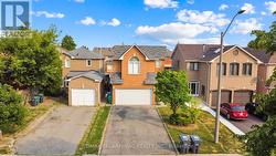 1157 CHARMINSTER CRESCENT  Mississauga, ON L5V 1P9