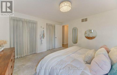 707 Paris Boulevard, Waterloo, ON - Indoor Photo Showing Bedroom
