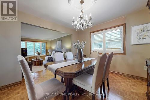 7737 Mount Carmel Boulevard, Niagara Falls, ON - Indoor Photo Showing Dining Room