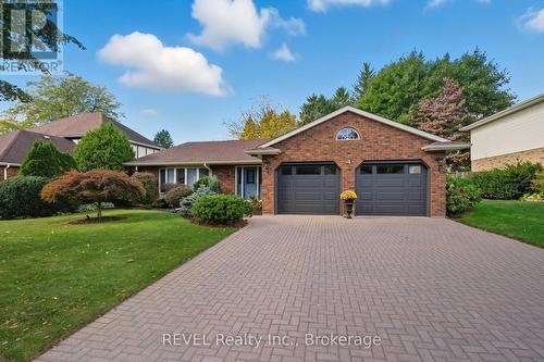 4 Kevin Drive, Pelham (Fonthill), ON - Outdoor With Facade