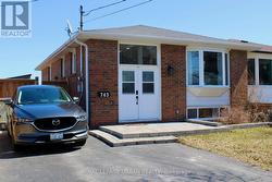743 WEST SHORE BOULEVARD  Pickering, ON L1W 2V2