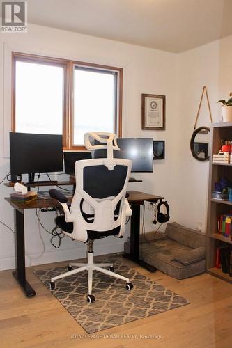 743 West Shore Boulevard, Pickering, ON - Indoor Photo Showing Office