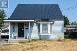 14 HARRIET STREET  Quinte West (Trenton Ward), ON K8V 4L4