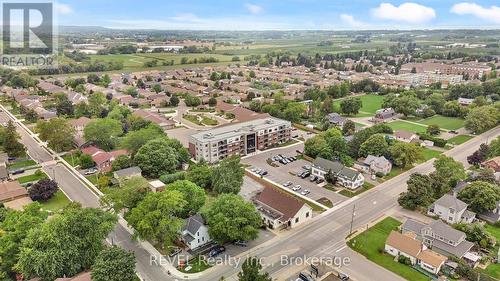 106 - 3998 Victoria Avenue, Lincoln (Lincoln-Jordan/Vineland), ON - Outdoor With View