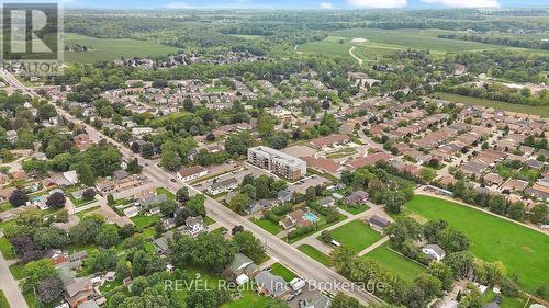 106 - 3998 Victoria Avenue, Lincoln (Lincoln-Jordan/Vineland), ON -  With View