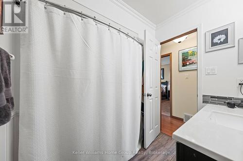 423 King Street E, Wellington North (Mount Forest), ON - Indoor