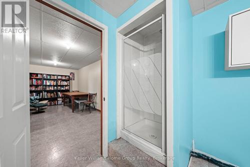 423 King Street E, Wellington North (Mount Forest), ON - Indoor Photo Showing Bathroom