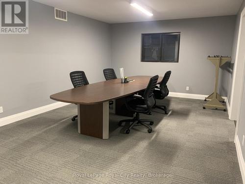 494 Massey Road, Guelph (Willow West/Sugarbush/West Acres), ON 