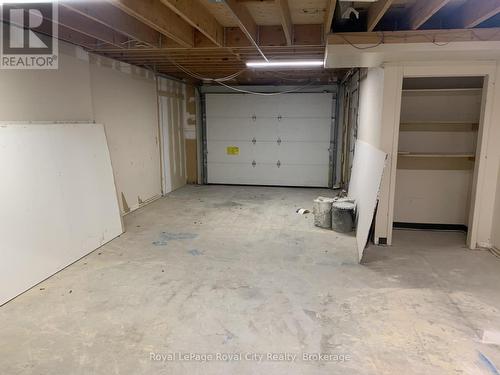 494 Massey Road, Guelph (Willow West/Sugarbush/West Acres), ON 