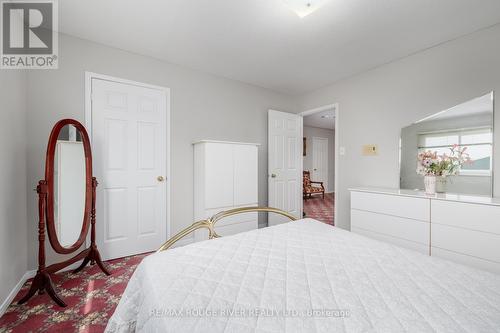 1106 Ridge Valley Drive, Oshawa (Pinecrest), ON - Indoor Photo Showing Bedroom