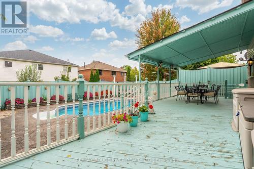 1106 Ridge Valley Drive, Oshawa (Pinecrest), ON - Outdoor With In Ground Pool