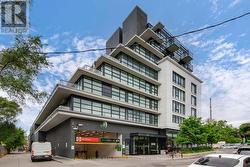 802 - 170 CHILTERN HILL ROAD  Toronto, ON M6C 0A9